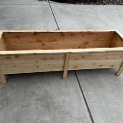 Garden Bed / Planter 