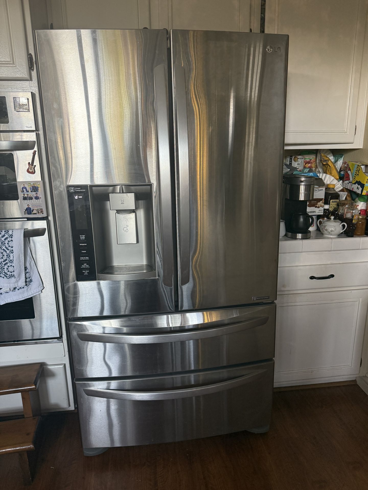 LG FRENCH DOOR Fridge 27 Cubic Ft LMXS27626S