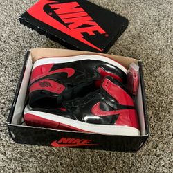Jordan 1 High Patent Bred Size 9M