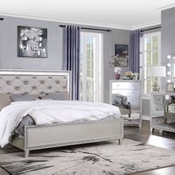 4 Piece Queen Bedroom Set 
