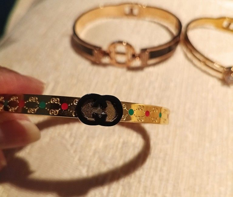 Hot π₯ Designer Bracelet