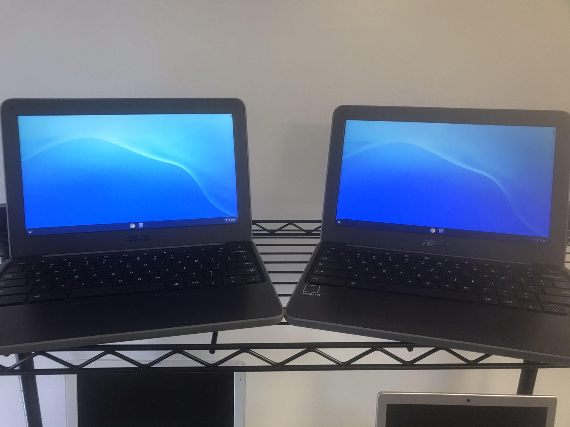 (2) Asus Chrome Laptops