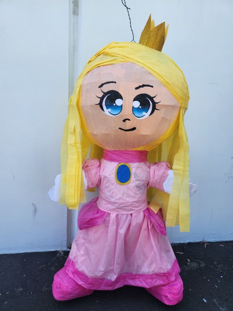 Princess Peach Mario Bros Piñata