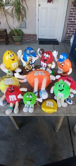 VinTage M&M figures 10pcs