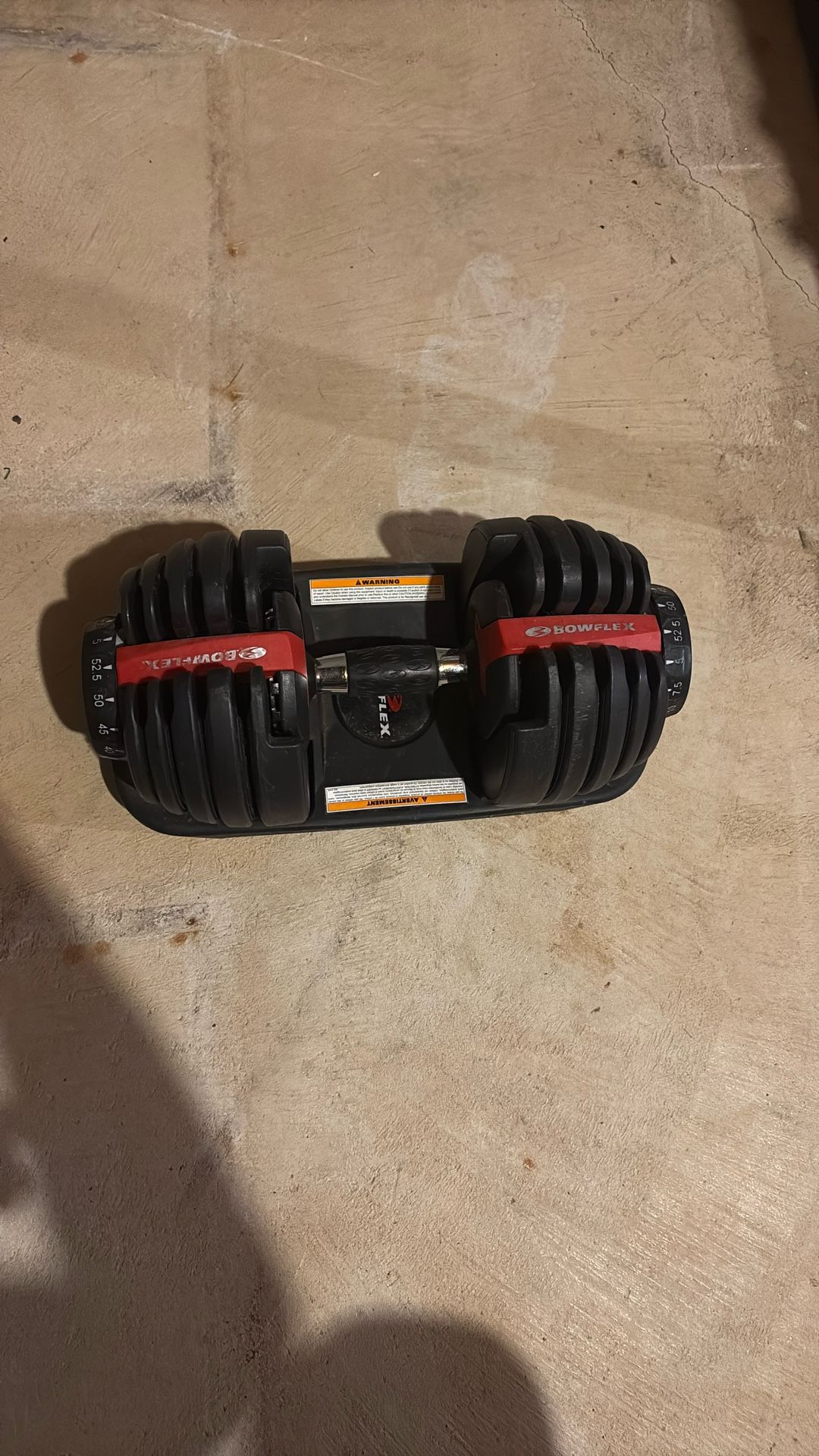Single Bowflex Adjustable dumbbell 