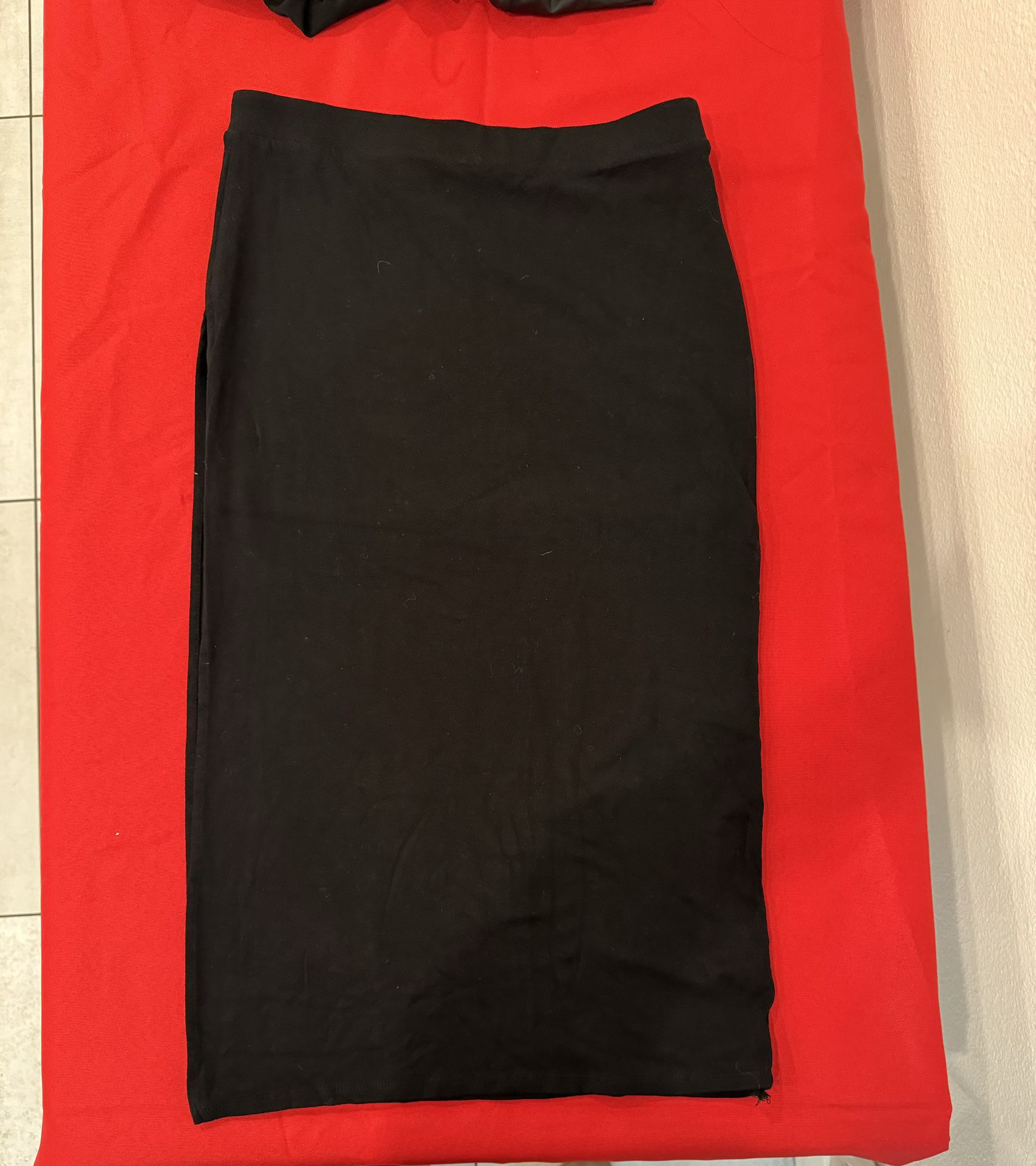 Black Size Medium Pencil Skirt 