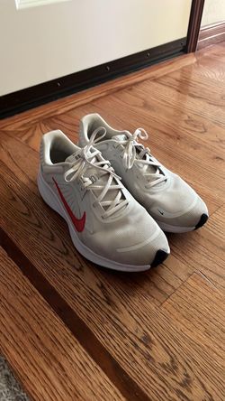 Nike Quest 5 running shoes Men’s Size 11