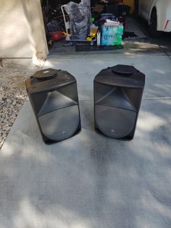Mackie Thump 15A Speakers