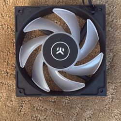 EK Vardar EVO RGB120mm Fans (Set Of 5)
