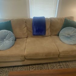 Convertible Couch And Chaise 
