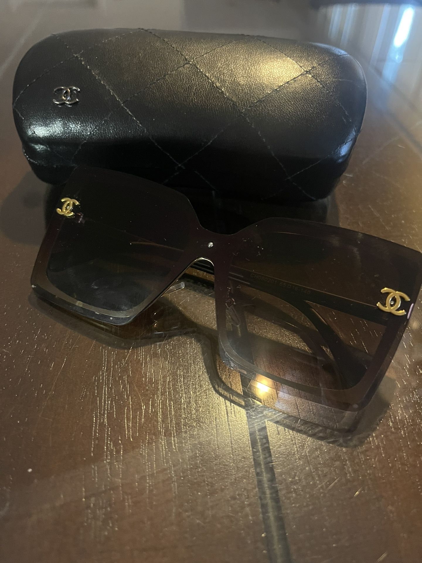 Lentes Nuevos Chanel Con Estuché $130