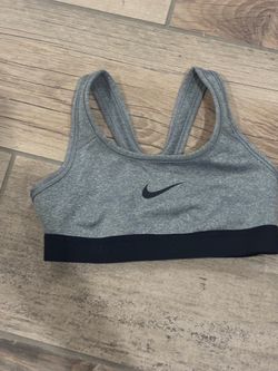 Girls Nike top