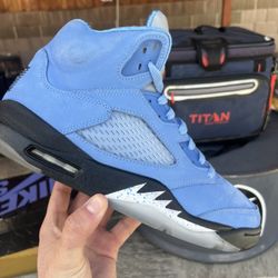Air Jordan 5 “UNC” 