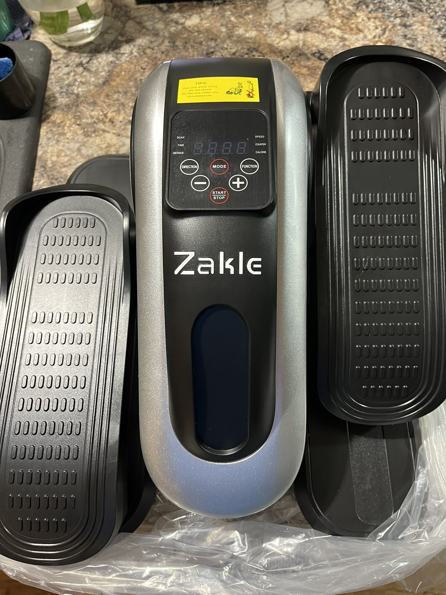 Zakle Under Desk Elliptical Machine, Ellipse Leg Exerciser w/Remote Control