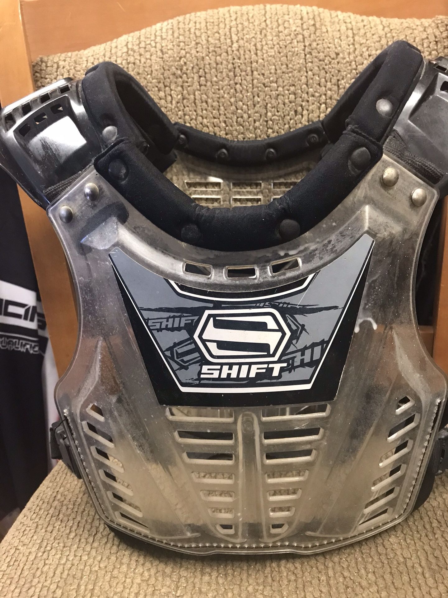 Shift Youth Kids Chest Protector