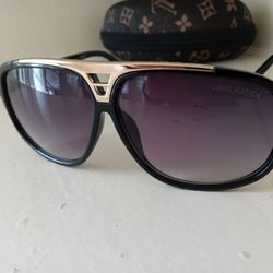 Louis Vuitton Evidence Gold Designer Sunglasses 
