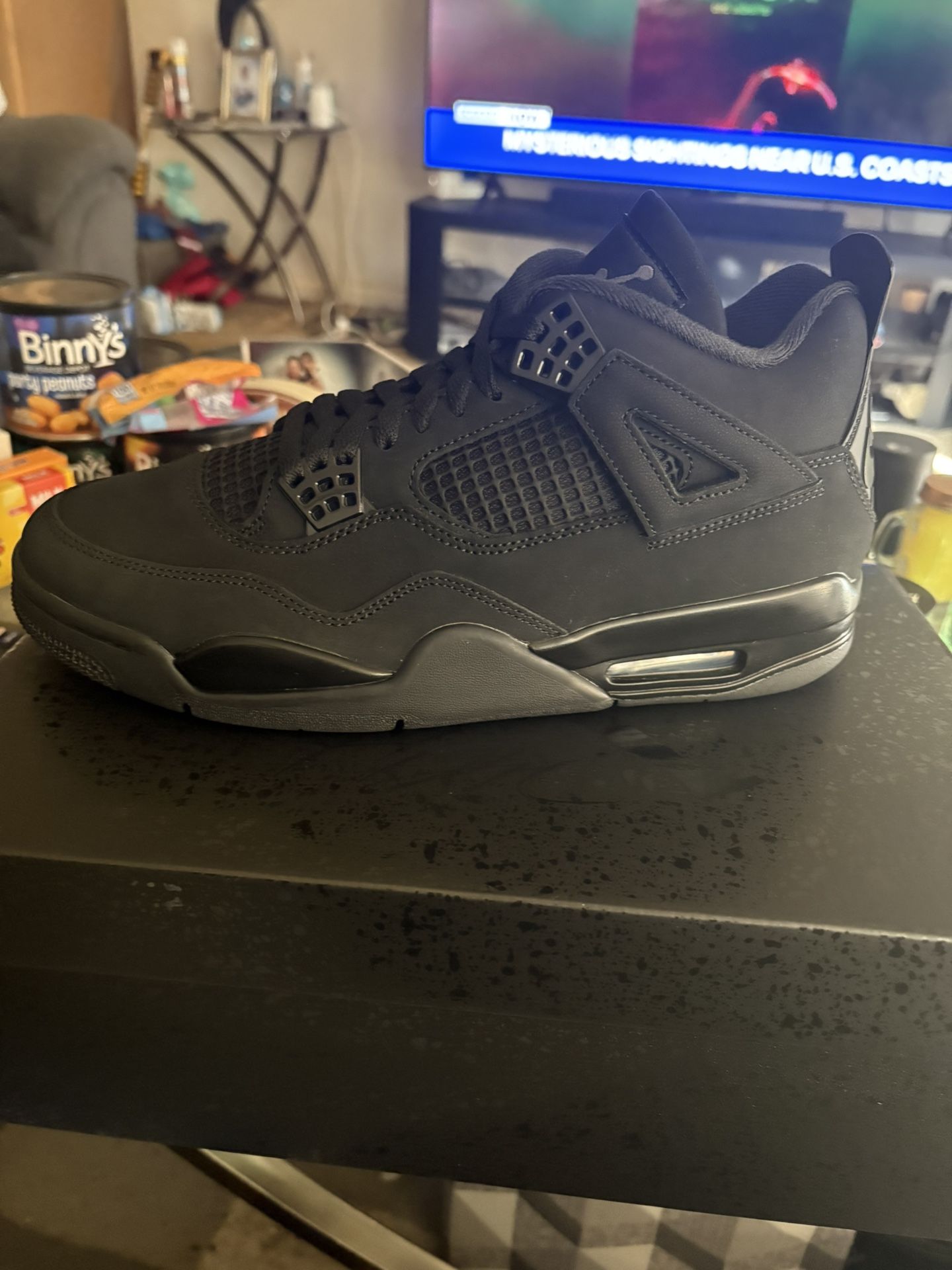 Jordan 4 Black Cats 