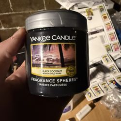 Yankee Candle Fragrance spheres 