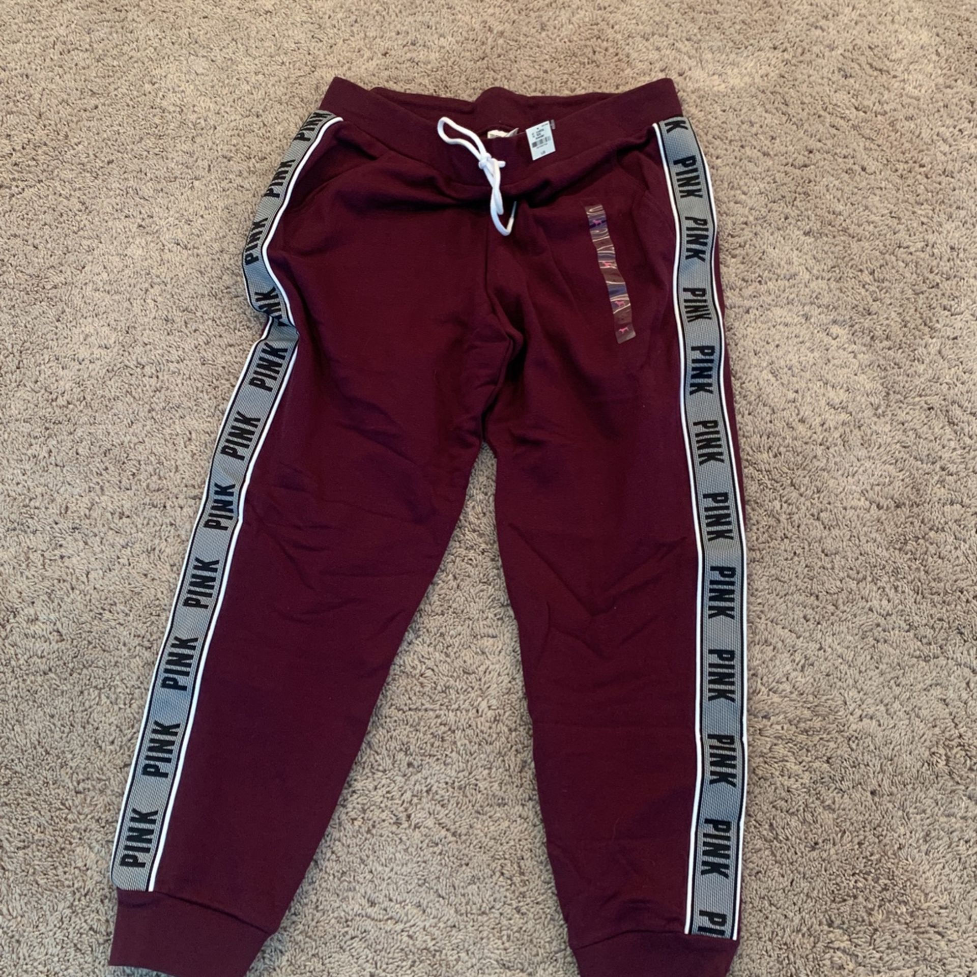 PINK Classic Jogger Brand New Size L