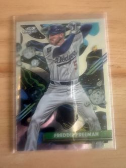 2025 Topps Chrome Freddie Freeman #98 Los Angeles Dodgers
