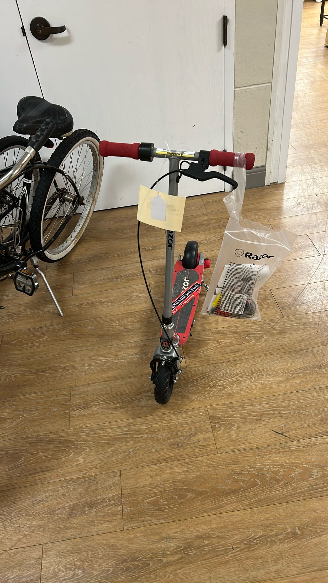 Razor E100 Electric Scooter