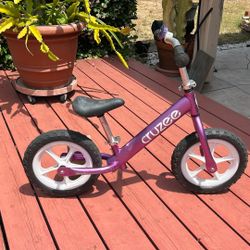 CRUZEE Ultralight Training/Balance Bike For Small Kids