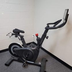 Echelon Connect EX 4S smart exercise bike with built in screen. Requires Echelon subscription login to use workouts on screen.

$500 FIRM