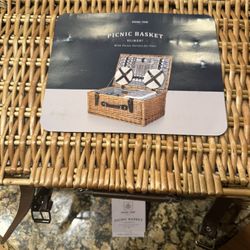 Picnic Basket Belmont For Four