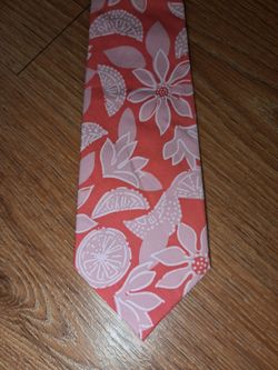 Lilly Pulitzer 100% Cotton Tie Pink Floral Fruit
