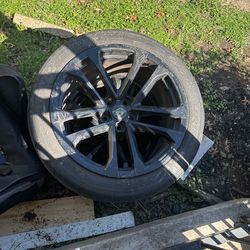 Zr28 Rims For The Rear End Of A Camaro 2010-2015 305/35R20