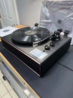 Record Player with Built-In Speakers