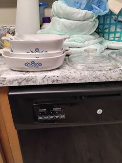 Corning wear  cornflower bowls 5 count various sizes