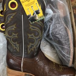 Boots Ostrich Size 10
