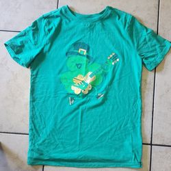 St. Patrick Day Boy Shirt. Size XL (16)