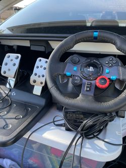 Logic tech steering wheel and foot