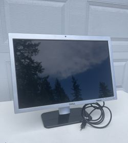 Dell Sp2208wfpt 1680 x 1050 Resolution 22" LCD FComputer Monitor