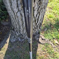 Marrucci  "33" INCH PRO STYLE BASEBALL BAT. (SEE PICS) LOCATED IN GLENDORA.  CHECK OUT MY PAGE FOR OTHER BASEBALL/SOFTBALL EQUIPMENT FOR SALE CHEAP!!!