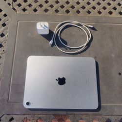 IPad 10th generation (A14 processor), 64 GB, Wi-Fi, Silver