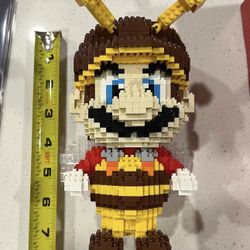 Bee Mario Building Blocks