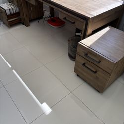 Executive Desk/four Filing Cabinets/book Shelf