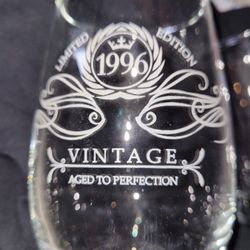 1996 26th Birthday Gifts For Women & Men 13 Oz Wine Glass + 2 Oz Shot Glass, 26th Birthday Decorations For Women, Funny Present Ideas for Her, Wife, M