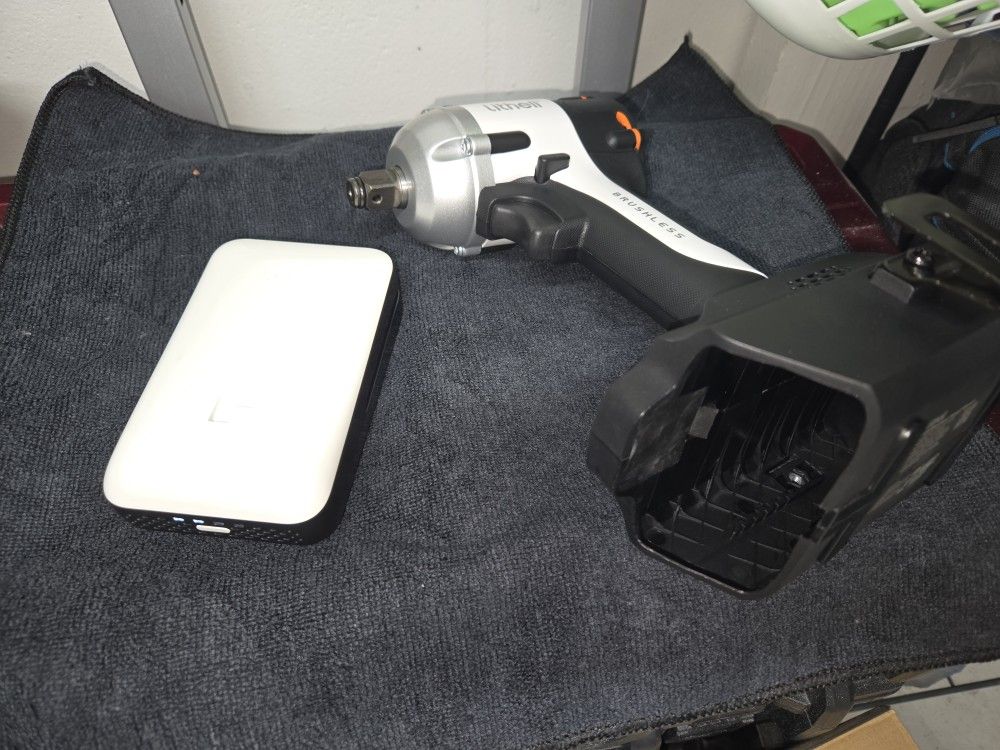 Impact 1/2 With Battery 