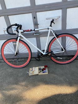 Pure Fix Fixie bike