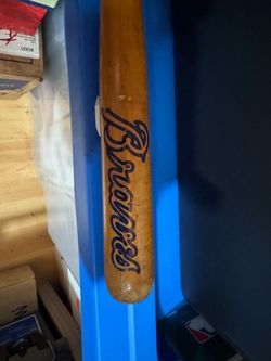 Small Braves Bat