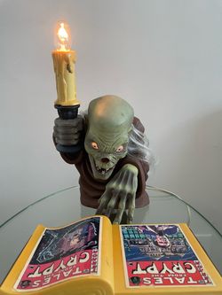 Halloween Tales from the Crypt candle