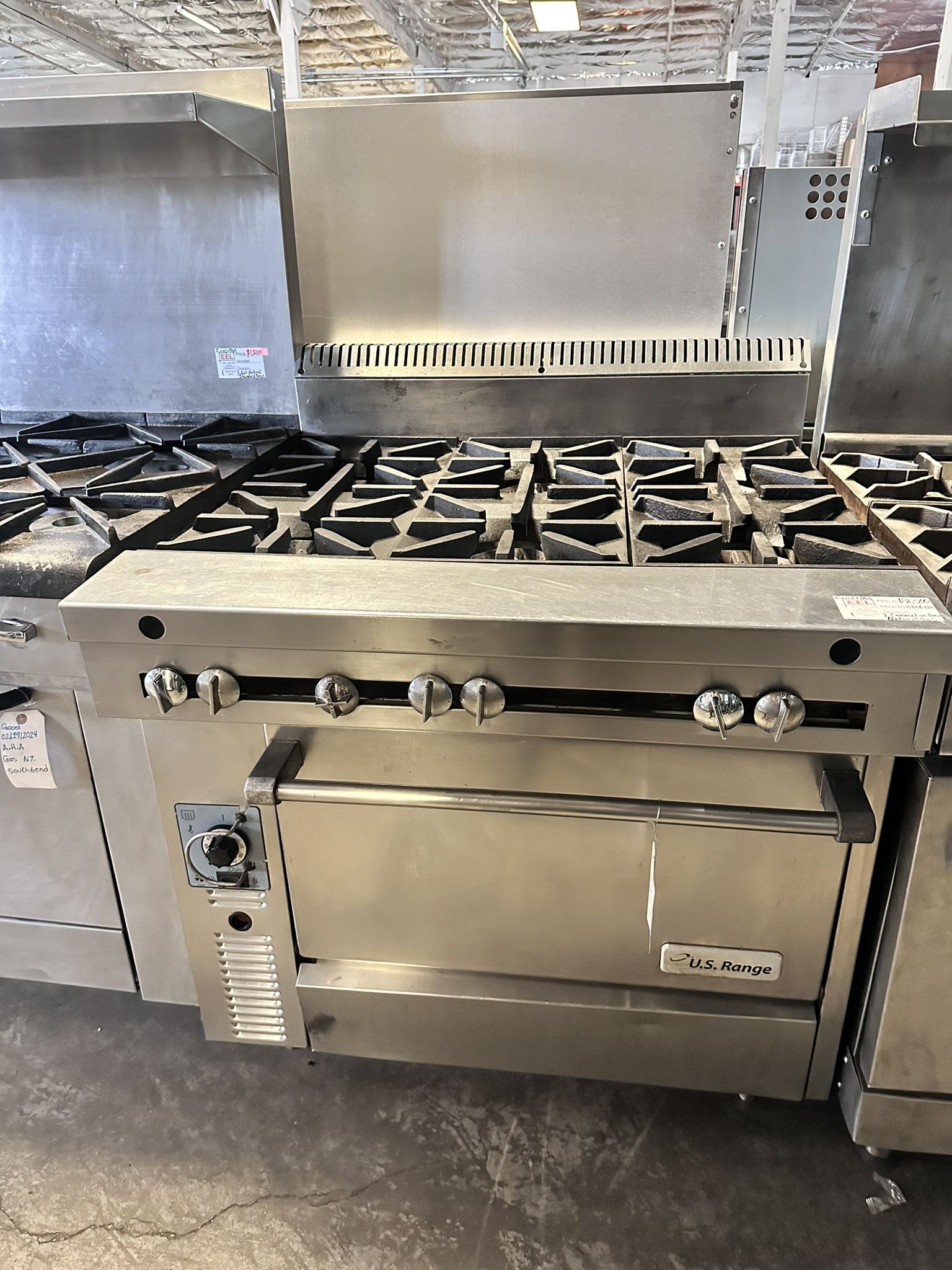 6 Burner US Range With Convection Oven 