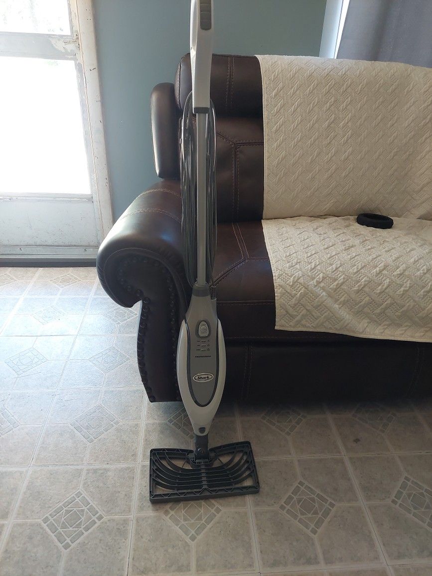 Almost New Shark Mop