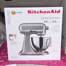 KitchenAid Deluxe Series 4.5qt Tilt-Head Stand Mixer 10-Speed - Silver
