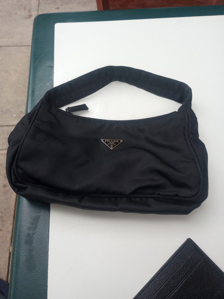 Authentic Prada Tessuto Nylon Saffiano Mini Bag Black for Sale in Piedmont,  CA - OfferUp