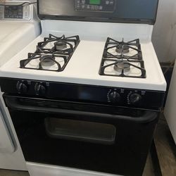 Gas stove